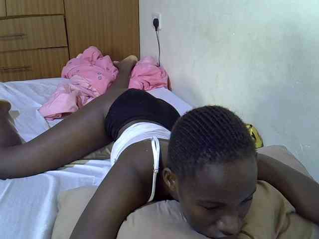 sexxy-maya1 webcam