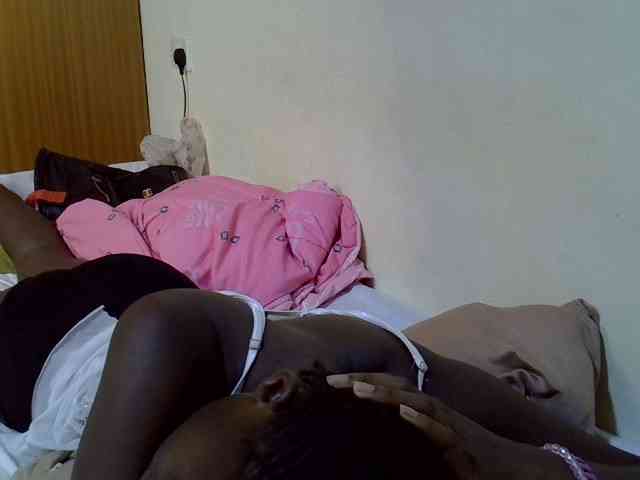 sexxy-maya1 webcam