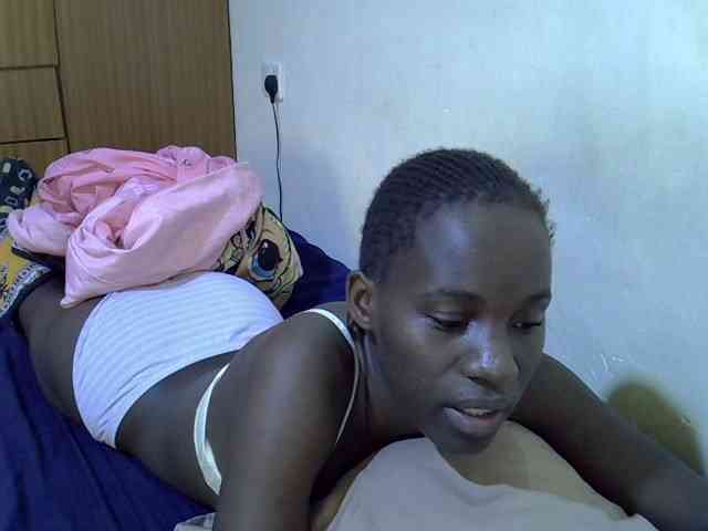 sexxy-maya1 webcam