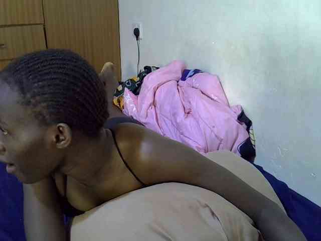 sexxy-maya1 webcam