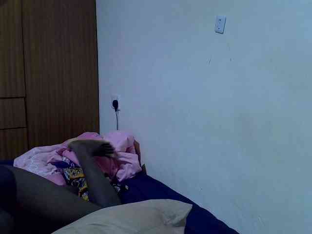 sexxy-maya1 webcam