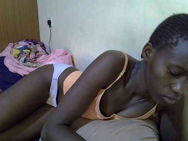 sexxy-maya1 webcam