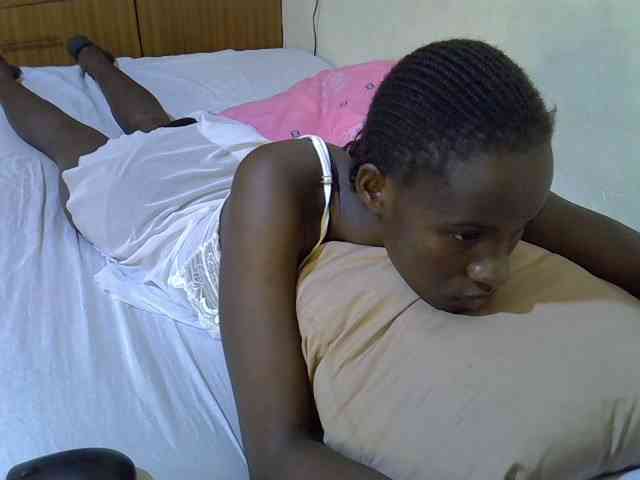 sexxy-maya1 webcam