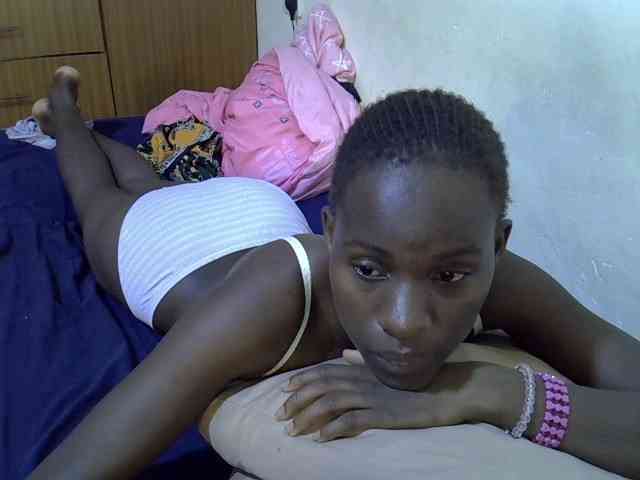 sexxy-maya1 webcam