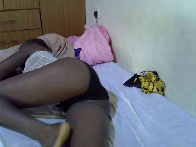 sexxy-maya1 webcam