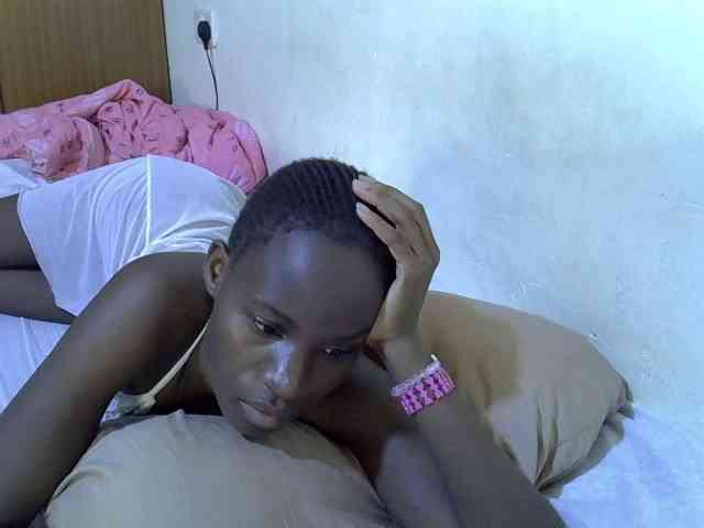 sexxy-maya1 webcam