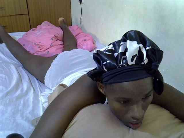 sexxy-maya1 webcam