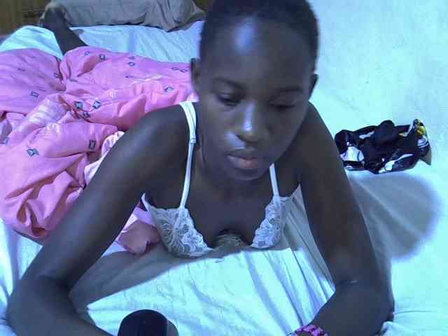 sexxy-maya1 webcam
