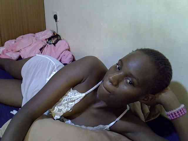 sexxy-maya1 webcam