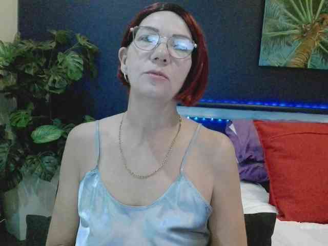 Sexi69sasha webcam