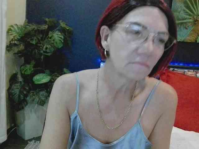 Sexi69sasha webcam