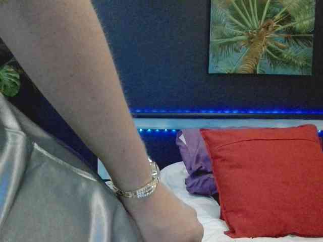 Sexi69sasha webcam