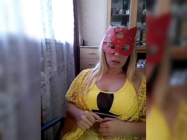 -nelya- webcam