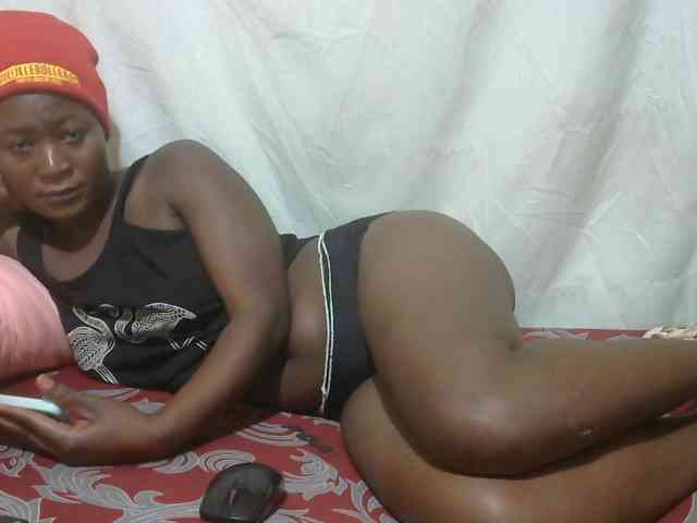 Smallpussie webcam