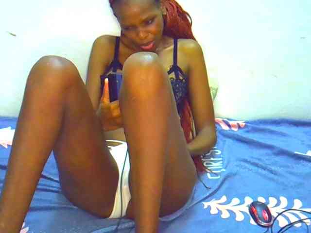 Sweetebony123 webcam