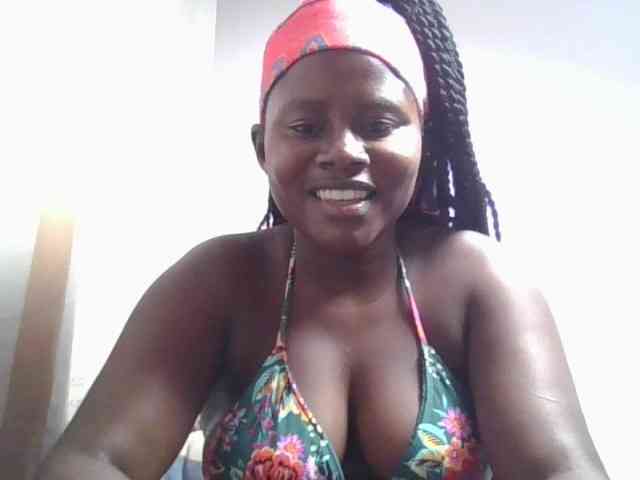 Loviepaula webcam