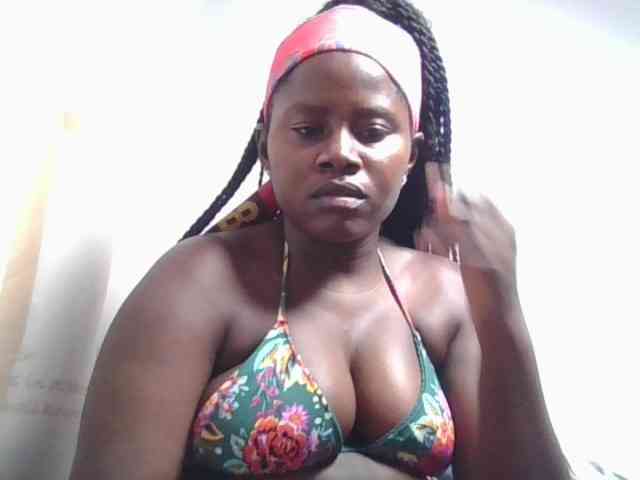 Loviepaula webcam