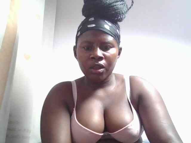Loviepaula webcam