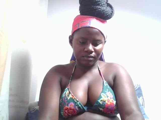 Loviepaula webcam