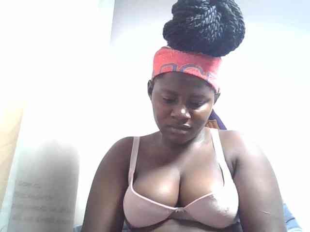 Loviepaula webcam