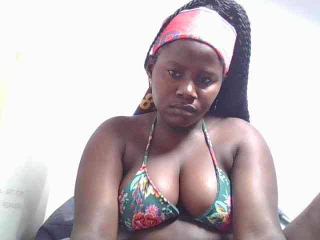 Loviepaula webcam