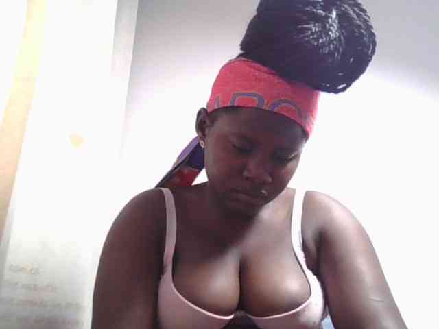 Loviepaula webcam