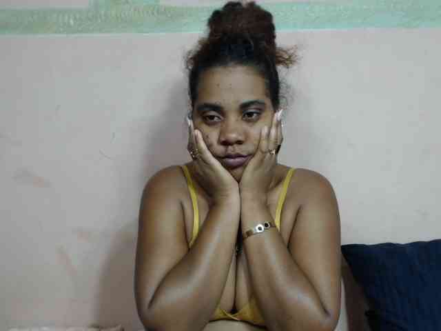 AlineEdena webcam