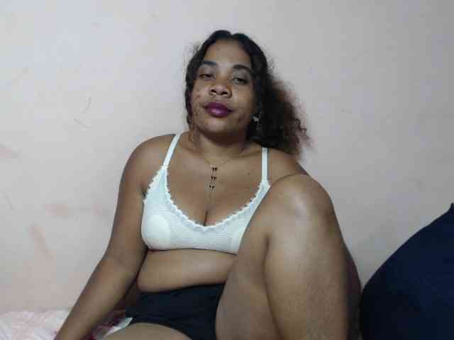AlineEdena webcam
