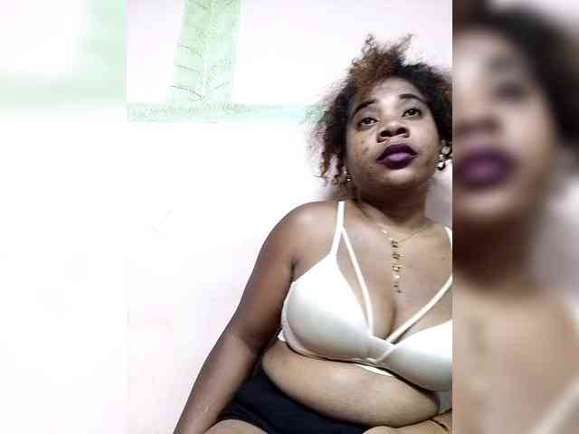 AlineEdena webcam