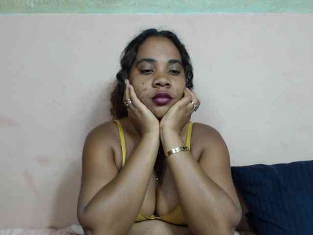 AlineEdena webcam