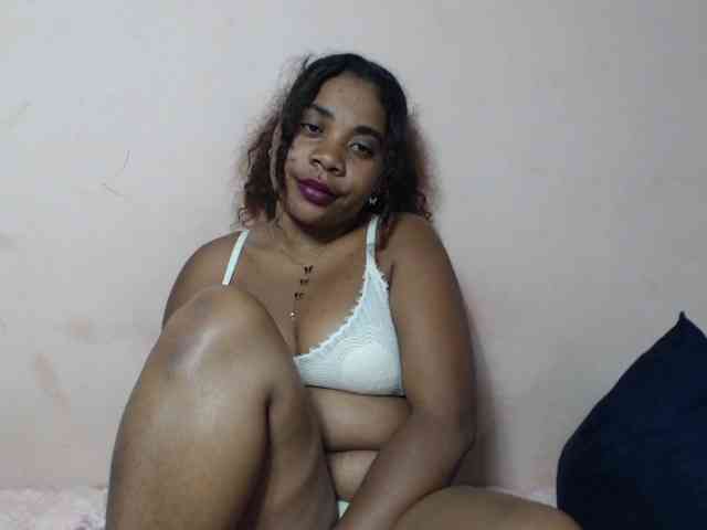 AlineEdena webcam