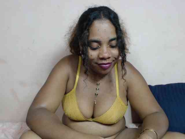 AlineEdena webcam