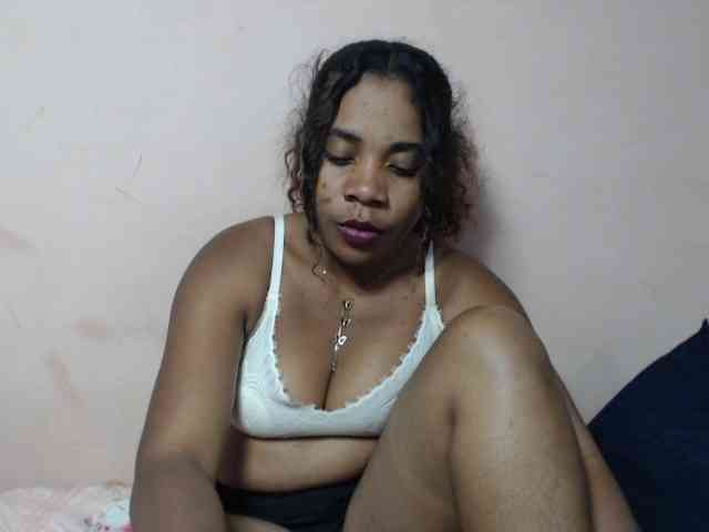 AlineEdena webcam