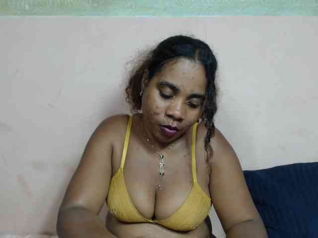 AlineEdena webcam