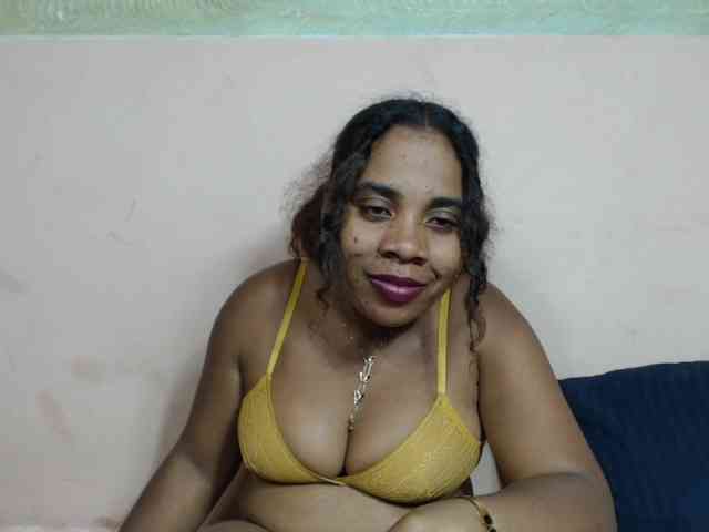 AlineEdena webcam