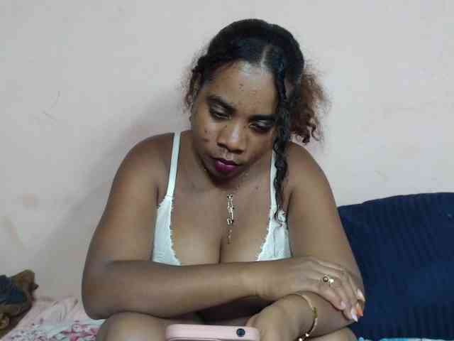 AlineEdena webcam