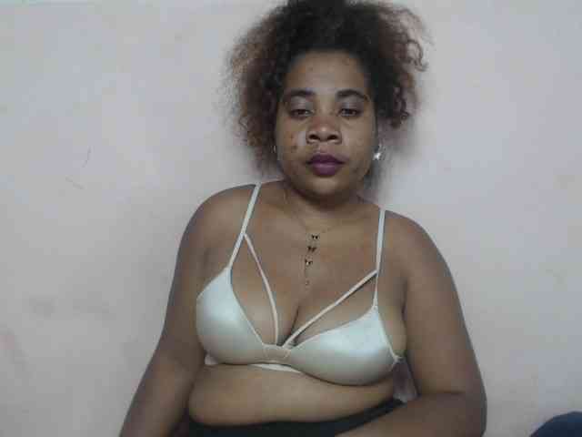 AlineEdena webcam