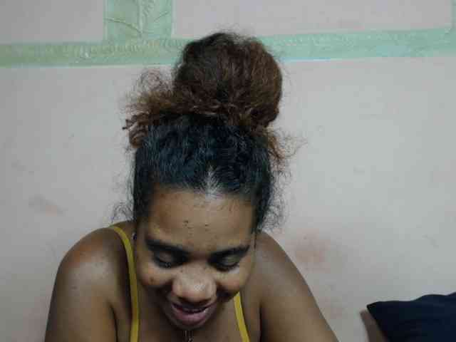 AlineEdena webcam