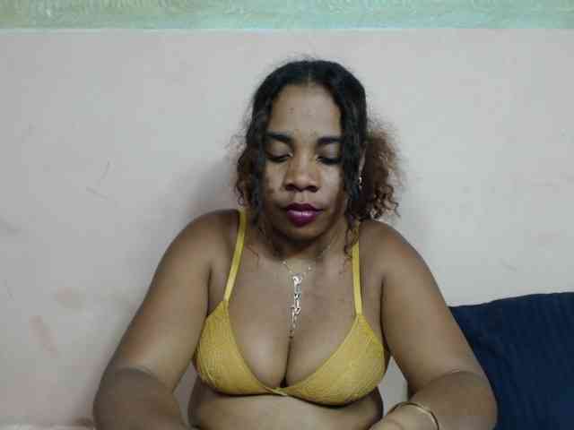 AlineEdena webcam