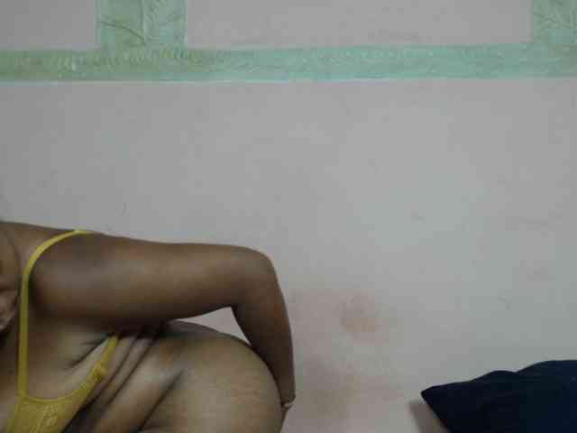 AlineEdena webcam