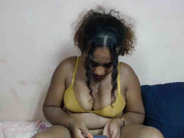 AlineEdena webcam