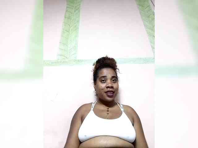 AlineEdena webcam