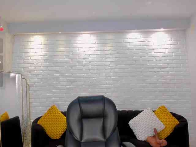 AshleyJhonson webcam