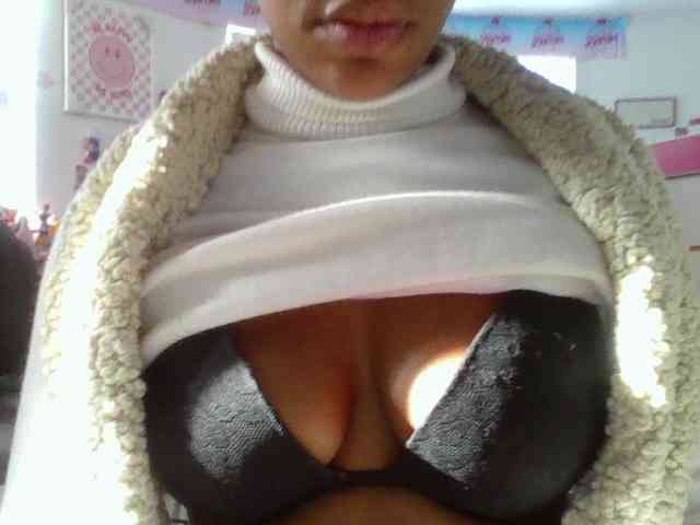 ProductivePussy webcam