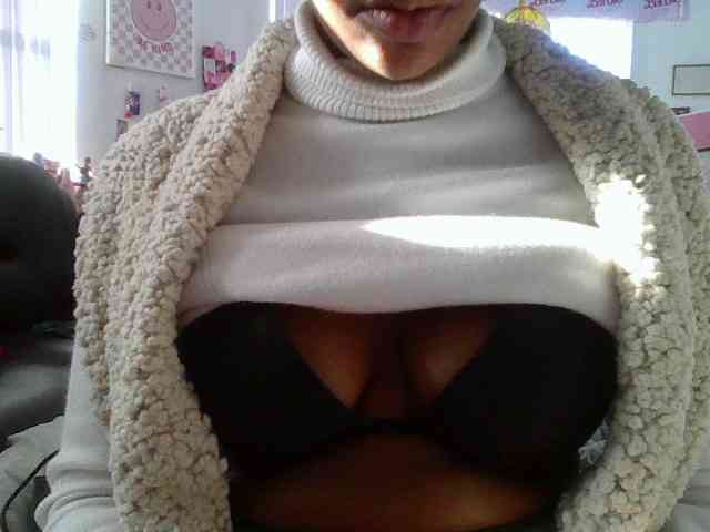 ProductivePussy webcam