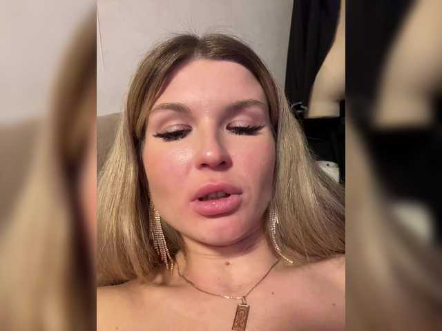 Vai a chattare su GiaVibey GiaVibey