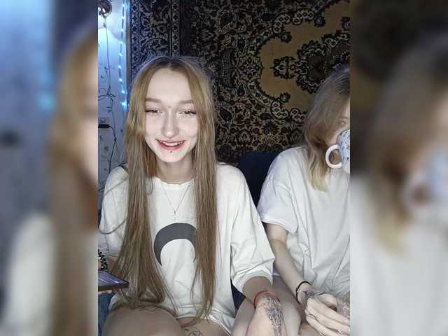 Accedi alla chat con il nickname mayadashaaa mayadashaaa