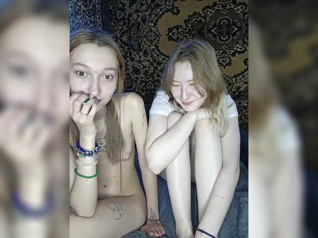 Accedi alla chat con il nickname mayadashaaa mayadashaaa