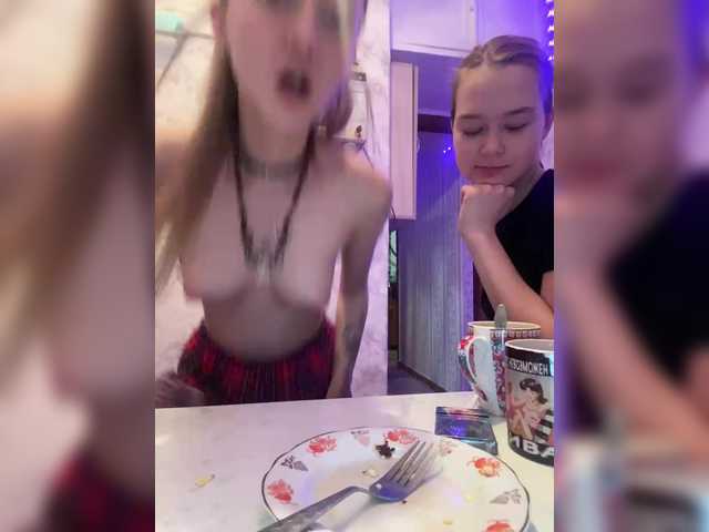 Vai a chattare su mayadashaaa mayadashaaa