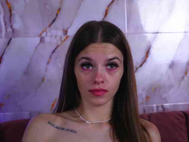 Sukie69 webcam